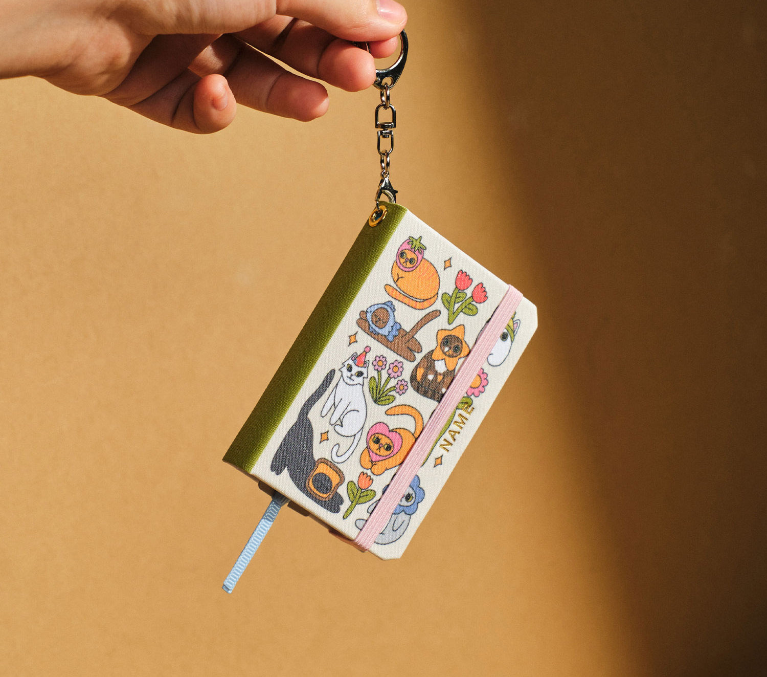 gallery_caroline_3.jpg__PID:ca3b0209-a82f-46e1-9ccf-c84314ac5dd0